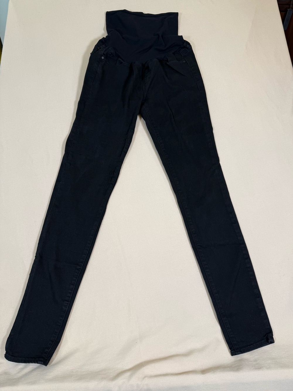 Articles of Society Maternity Black Skinny Jeans, size 29.
